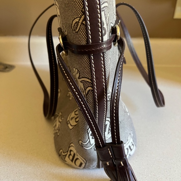 Dooney and Bourke Shoulder Bag - Picture 11 of 12
